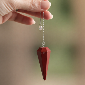 Offre Spéciale – Pendule d'amour en jaspe rouge naturel poli, pierre de guérison pour la radiesthésie, le Reiki, la méditation des chakras et la divination – Vente en gros - Product Image 4