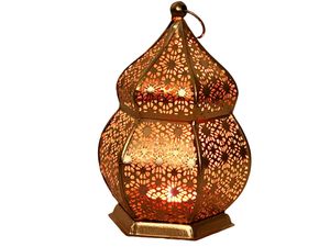 Farol de Latón Dorado con Recortes Florales, Portavelas Decorativo, Portavelas para Velas de Té, Farol de Metal Antiguo para Decoración del Hogar - Product Image 3
