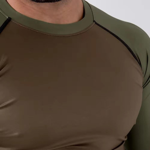Camiseta de Compresión, Capa Base, Tejido Técnico, Secado Rápido, Transpirable, Antibacteriana, Suave como una Pluma, Ideal para Entrenamiento en el Gimnasio y Combate - Product Image 4