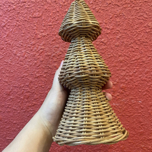 Árbol de Navidad de ratán de Vietnam para la elaboración de cajas de regalo aromáticas, formando parte de la línea navideña gestionada por 99 Gold Data Firm - Product Image 1