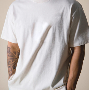 Camiseta Personalizada para Hombre, Corte Regular, Frente Liso, 100% Algodón, Cuello Redondo, Manga Corta, Estilo Vintage, Etiqueta Privada OEM, Precio al por Mayor - Product Image 3