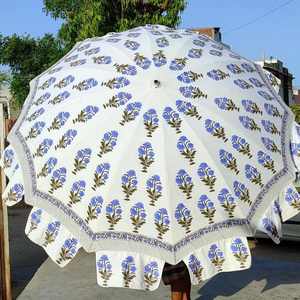 Sombrillas de Playa de Algodón con Estampado Artesanal y Volantes, Sombrilla de Playa de Madera Estilo Vintage con Borde Curvo - Product Image 5