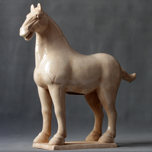 Ornement en céramique Tang Sancai de Luoyang, fait main, style néoclassique, cheval sauvage vieilli, pour meuble TV de salon - Product Image 6