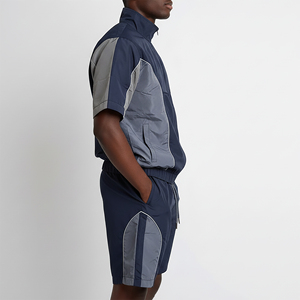 Nouvel arrivage 2025 – Ensemble de survêtement streetwear 100 % nylon, coupe régulière, coupe-vent et léger, avec veste zippée et short color block pour la gym - Product Image 5