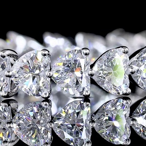 Bague d'éternité minimaliste en or 14 carats avec diamant de laboratoire taille cœur de 2,25 carats, bague de mariage en forme de cœur, certifiée IGI - Product Image 3
