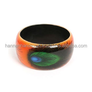 Nouveau Bracelet en Résine Acrylique de Qualité Supérieure, Style Créatif, Idéal pour Cadeau et Tenue de Soirée, Perles Exagérées, Fabriqué en Inde - Product Image 5