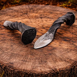 Cuchillo para ostras forjado a mano con punta de riel, de acero de alto carbono, herramienta para desconchar mariscos, cuchillo de cocina hecho a mano personalizado para venta al por mayor - Product Image 5