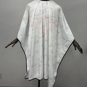 Cape de coiffure imperméable blanche et grise à motifs, surdimensionnée, pour salon de coiffure et barbier - Product Image 1