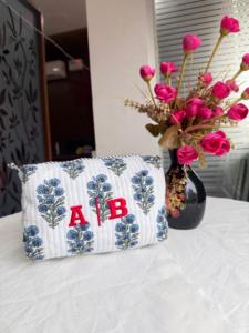 Juego de 3 bolsas de cosméticos hechas a mano con estampado de bloques de algodón al por mayor, bolsa de aseo para viaje para mujeres, organizador de maquillaje de viaje - Product Image 1