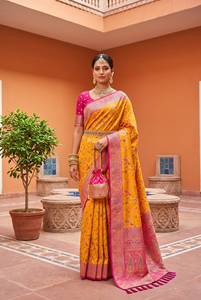Nouveau sari indien tendance en soie Banarasi avec motifs en cachemire, sari indien traditionnel pour mariage, fête, vêtements de cérémonie - Product Image 3