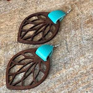 Pendientes de Madera Grandes de Alta Calidad, Joyería Personalizada, Pendientes de Madera Huecos para Mujer, Accesorio Hecho a Mano y Ecológico - Product Image 5