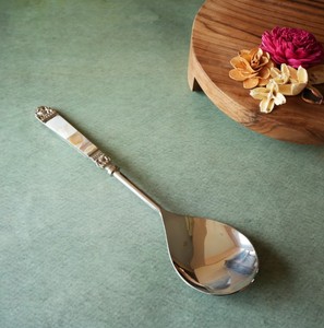 Ensemble de couverts haut de gamme avec poignées incrustées – Ustensiles de service en acier inoxydable design pour repas de luxe et décoration intérieure - Product Image 2