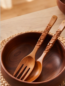 Juego de cubiertos de bambú pulidos a mano, diseño tradicional, reutilizables, perfectos para restaurantes, postres y accesorios de vajilla. - Product Image 4
