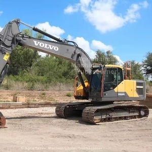 Volvo EC220D + Marteau hydraulique Maxx 2000 de qualité supérieure - Product Image 1