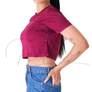 Último modelo de top corto deportivo tipo corsé formal con cuentas, de manga corta y cintura alta, para yoga, ropa deportiva, ropa activa, gimnasio y fitness para mujer. - Product Image 2