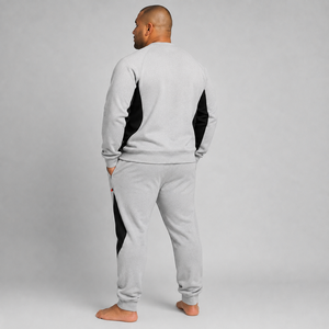 Ensemble de survêtement polaire pour homme, tendance, en tissu doux et chaud, avec sweat à capuche et pantalon, coupe confortable, pour un usage décontracté - Product Image 3