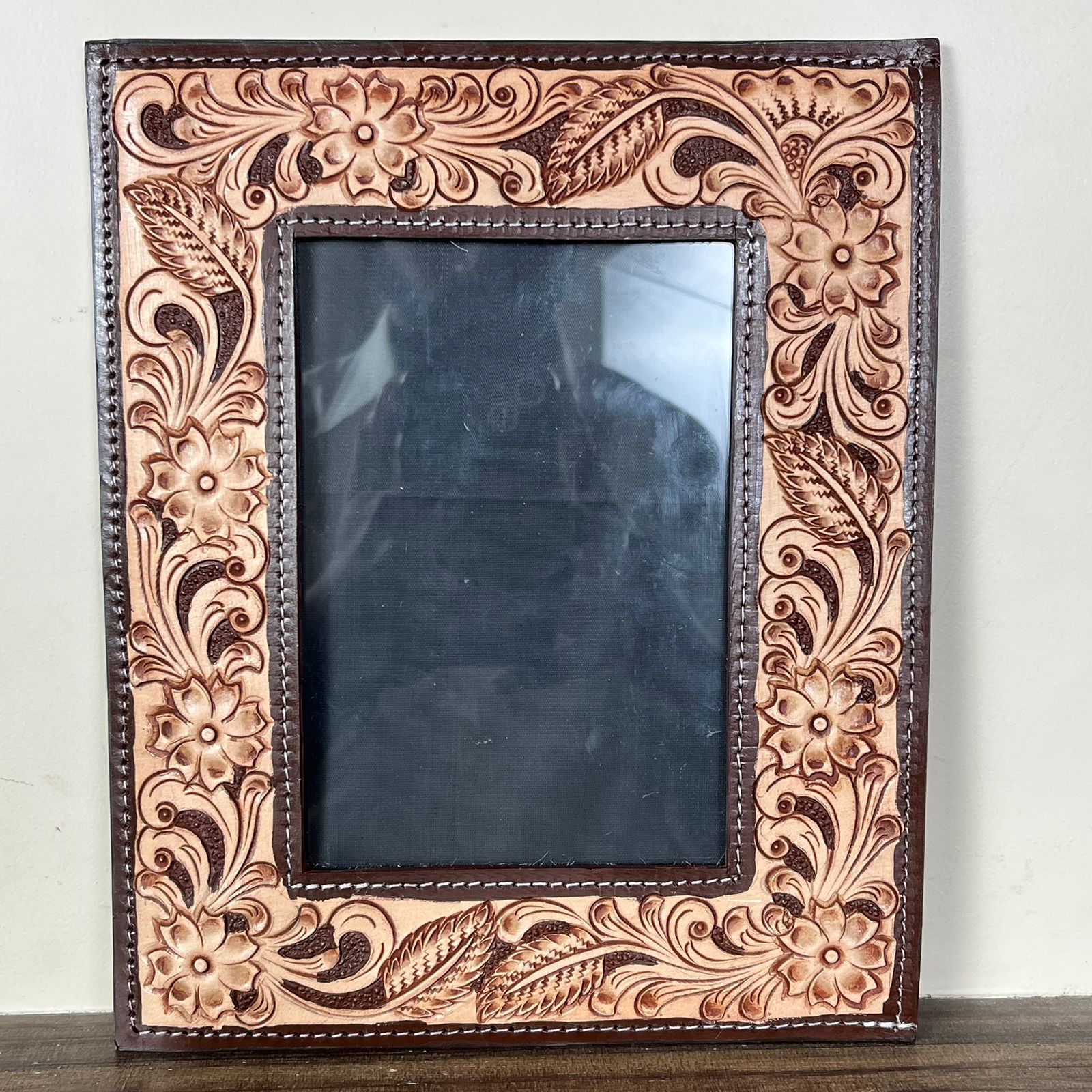 สีน้ำตาล