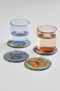 Posavasos Bordado a Mano con Cuentas, Diseño Artesanal Intrincado para Tazas de Té y Café - Product Image 6