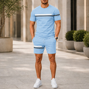 Ensemble de survêtement léger et respirant deux pièces pour homme J S Sports, imprimé dégradé personnalisé, idéal pour l'été et les activités décontractées - Product Image 4