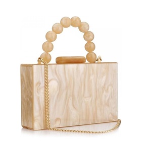 Bolso de mano de resina para mujer, accesorio de moda, bolso de noche de lujo moderno, bolso de resina de alta gama en venta - Product Image 6