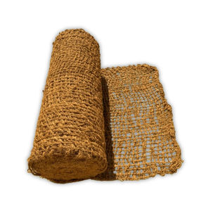 Red de fibra de coco tejida y duradera para el refuerzo de la orilla de ríos y la prevención del desplazamiento de la capa superior del suelo durante las temporadas de lluvia - Product Image 1