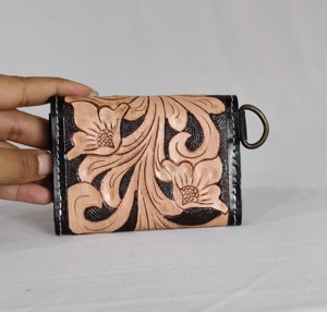 Nuevo Monedero de Cuero Genuino Negro con Bordado a Mano, Diseño de Ases de Cartas, Cierre de Botón a Presión, Mini Cartera Portátil Creativa - Product Image 4