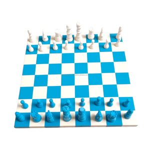 Juego de ajedrez de resina con tablero, kit de juego de ajedrez internacional de lujo hecho a mano con figuras para fiestas, regalos navideños y uso doméstico. - Product Image 3