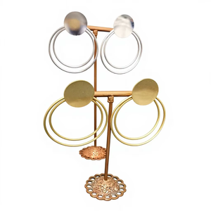 ต่างหูห่วงเงินอัลลอยด์สไตล์โบฮีเมียนมินิมอล น้ำหนักเบา เหมาะสำหรับใส่ทุกวัน ผลิตในอินเดีย ราคาโรงงาน ขายส่ง - Product Image 1