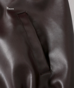 แจ็คเก็ตหนังมีฮู้ดลำลองสำหรับผู้ชาย, แจ็คเก็ตบอมเบอร์หนังแท้ขายส่ง, แจ็คเก็ตมอเตอร์ไซค์แบบมีฮู้ดถอดได้ตามสั่ง, เสื้อผ้าแฟชั่น B2B - Product Image 5