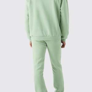 Ensemble de survêtement pour homme imprimé en relief, comprenant un sweat à capuche évasé et un pantalon de survêtement à effet empilé - Product Image 6