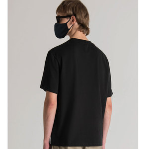 เสื้อยืดพิมพ์ลายหัวกะโหลกสำหรับผู้ชายไซส์ใหญ่ คอกลม แขนสั้น สไตล์ลำลอง สตรีทแวร์ สีดำ ผ้าคอตตอนเจอร์ซีย์ โลโก้ด้านหน้า น้ำหนัก 180 กรัม - Product Image 6