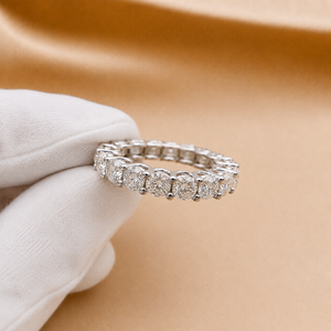 Anillo de Compromiso de Eternidad Completa con Moissanita, Corte Redondo, Lujoso, con Engaste de Garras, Chapado en Oro Blanco de 14K, Joyería para Mujer - Product Image 6