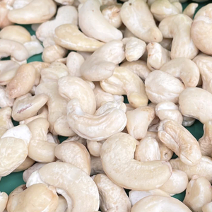 Noix de cajou brutes directement de l'usine WW180, WW240, WW320, Noix de cajou LP W320 avec emballage personnalisé - Product Image 1