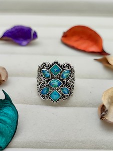 Anillo de Cuarzo Arcoíris Caribeño, Joyería de Piedras Preciosas Naturales, Anillo Colorido y Elegante, Hecho a Mano, Estilo Boho, Regalo para Mujer - Product Image 1