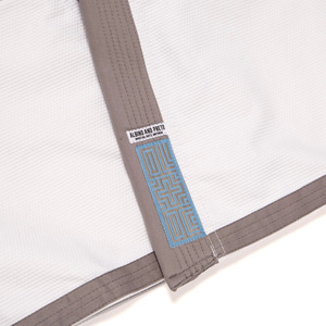 Albino and Preto Batch 7 Grey Skies, Suministro Profesional de Alta Calidad, Kimono de Jiu Jitsu Brasileño, Gi de BJJ de Alta Calidad - Product Image 5