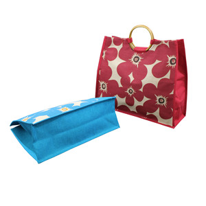Sac de courses et d'épicerie en tissu Juco à poignée en bois à motif floral, taille moyenne, ouverture supérieure, avec logo personnalisé, modèle 2026, le plus vendu - Product Image 4