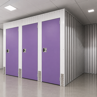 Système de stockage autonome avec portes battantes intérieures violettes, casiers de stockage sécurisés pour entrepôt, unités de stockage connectées pour installations