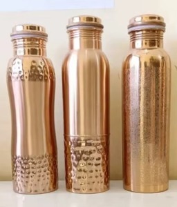 Botella de Agua de Cobre Ayurvédica de Diseño Único, 100% Cobre, Botella Simple para Viajes y Escuela - Product Image 2