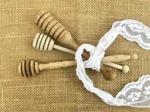 Cuillère à miel en bois avec finition polie miroir pour le camping et la distribution de miel naturel - Product Image 5