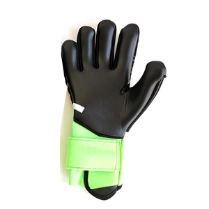 Custom Made High Quality Soccer Goalkeeper Gloves Breathable Non-Slip Leather with Customized Label Unisex Made in Pakistan - Product Image 6