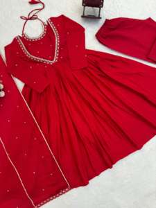 Tenue traditionnelle indienne en soie Chinon, ensemble Salwar Kameez avec broderie et sequins, robe de mariage avec motifs fantaisie - Product Image 4