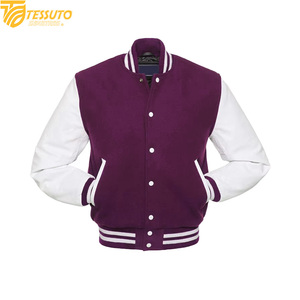 Veste universitaire de haute qualité en violet et blanc, broderie personnalisée, veste de baseball ajustée pour équipe, vente en gros - Product Image 4