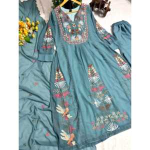 Conjunto elegante de parte superior e inferior para mujer con Dupatta para fiestas - Product Image 2