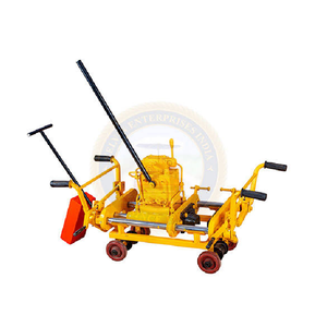 Machine de découpe de soudures A-T robuste pour l'entretien des voies ferrées, la finition des soudures de rail, le traitement et la réparation des joints de soudure - Product Image 6