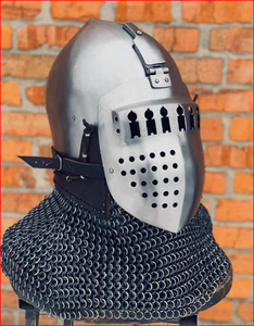 Casco de Guerrero Medieval de Acero Calibre 16 con Malla de Cadena Pulida Tradicional y Estampado Digital - Product Image 1