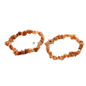 Venta al por mayor Natural rojo cornalina piedra Chip pulsera cristal piedra preciosa grabado Chakra Feng Shui curación pulido ágata amor - Product Image 1