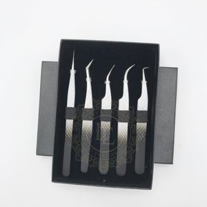 Revêtement ombré noir blanc argent pince à cils à pointe pointue étiquette personnalisée boîte à cartes noire emballage élégant et durable - Product Image 1