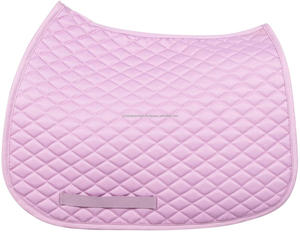 Tapis de selle de créateur équestre personnalisé de qualité supérieure Couverture de selle de cheval doublée en tissu - Product Image 1