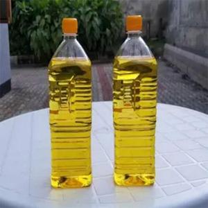 Aceite de Palma Refinado CP8, Aceite Vegetal Comestible para Freír, Hornear, Producción de Alimentos, Uso Industrial, Empaquetado para Exportación a Granel - Product Image 1