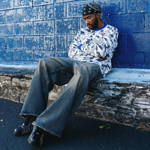 Camiseta Corta Térmica con Estampado Urbano para Mujer, Estilo Holgado, Personalizable con Logotipo, Fabricante MAANIFY - Product Image 3